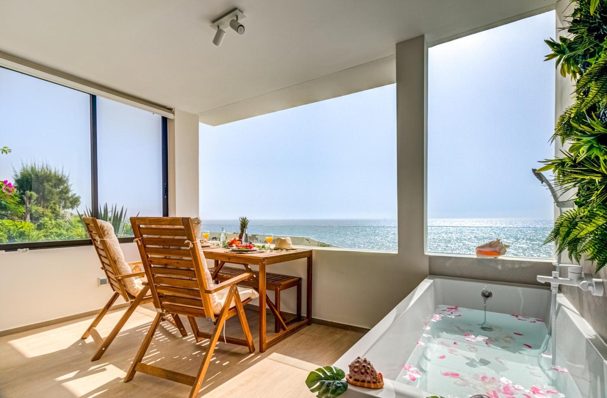 Апартаменти Beautiful Sea View Кальяо-Сальвахе Екстер'єр фото